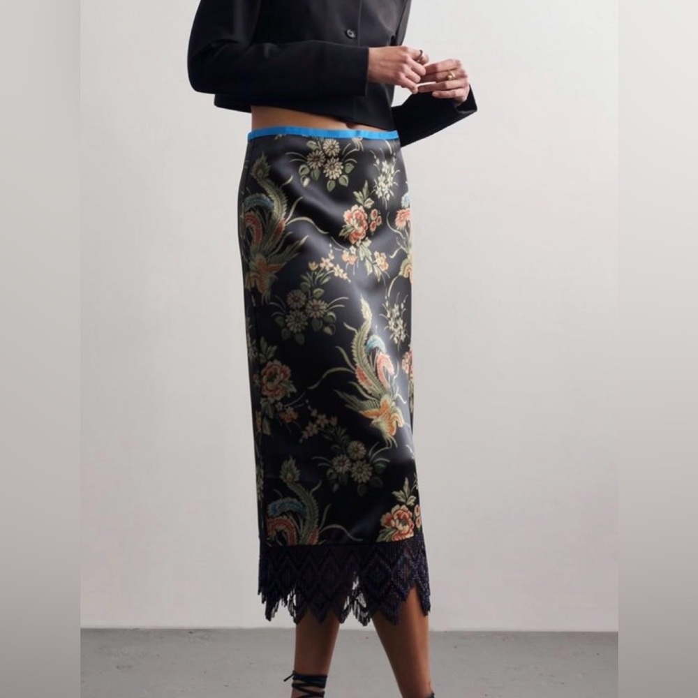 William B skirt